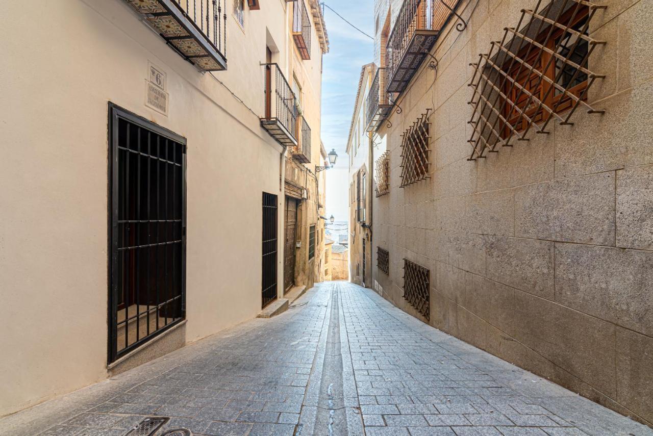 Aires De Toledo Apartment Bagian luar foto