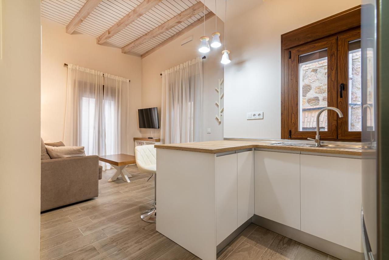 Aires De Toledo Apartment Bagian luar foto
