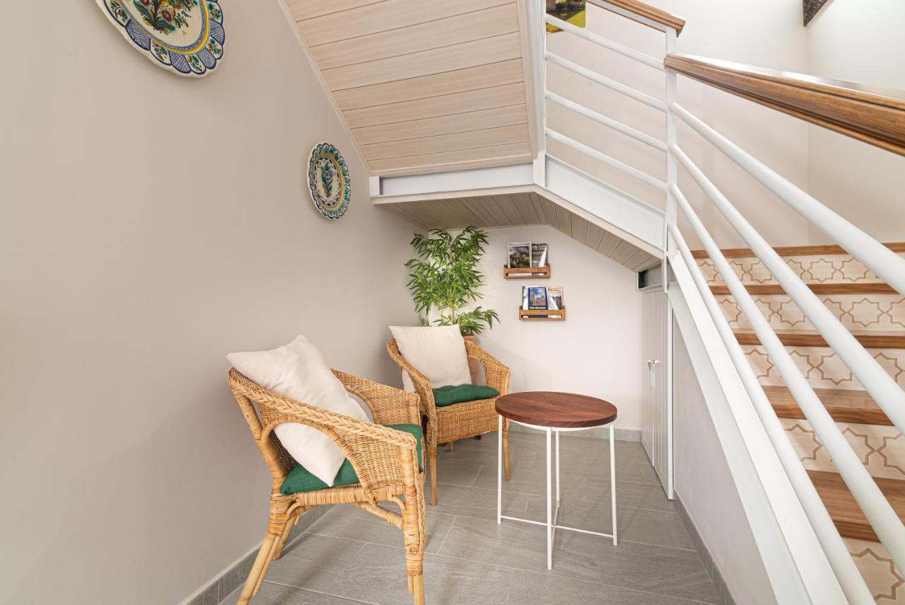 Aires De Toledo Apartment Bagian luar foto