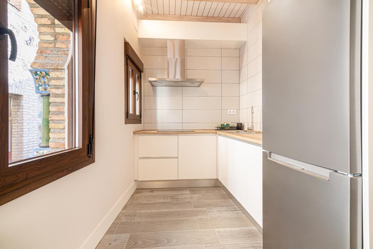 Aires De Toledo Apartment Bagian luar foto